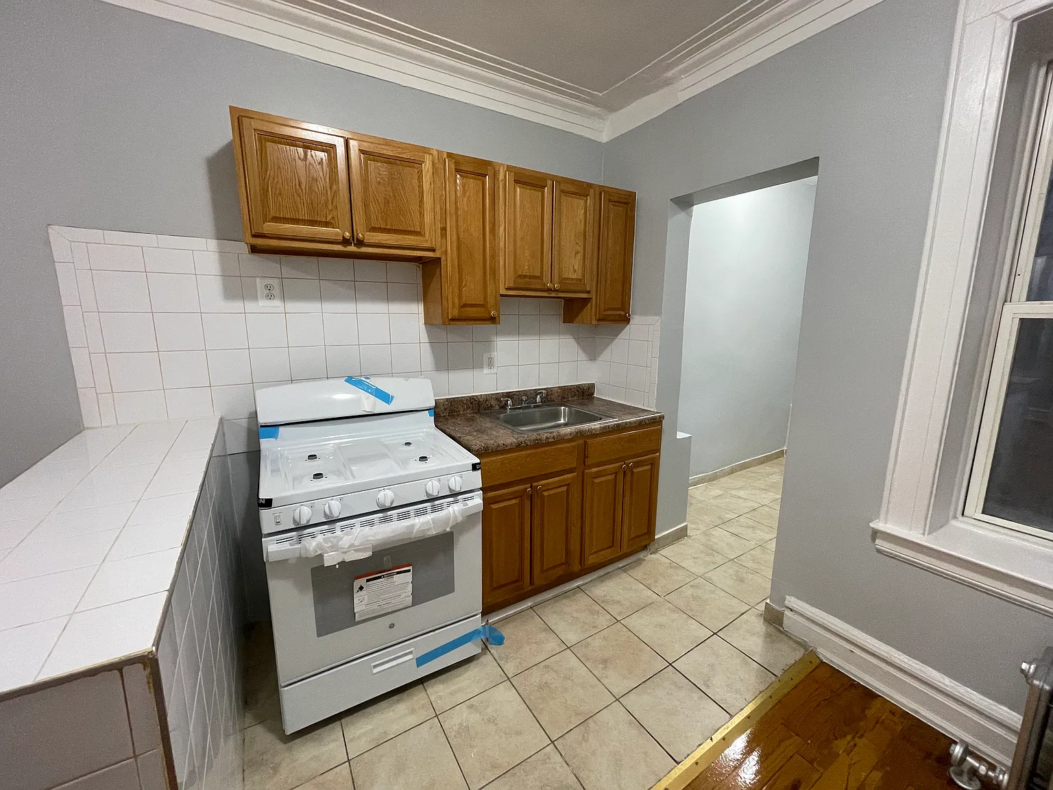 1 bed, $1,375 — Photo 3