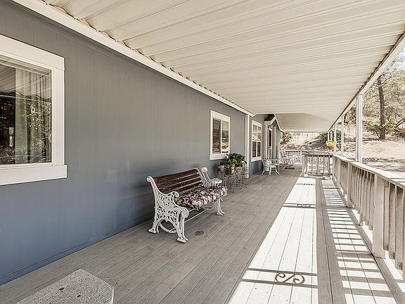 3rd image of 30695 Country Oak Ln