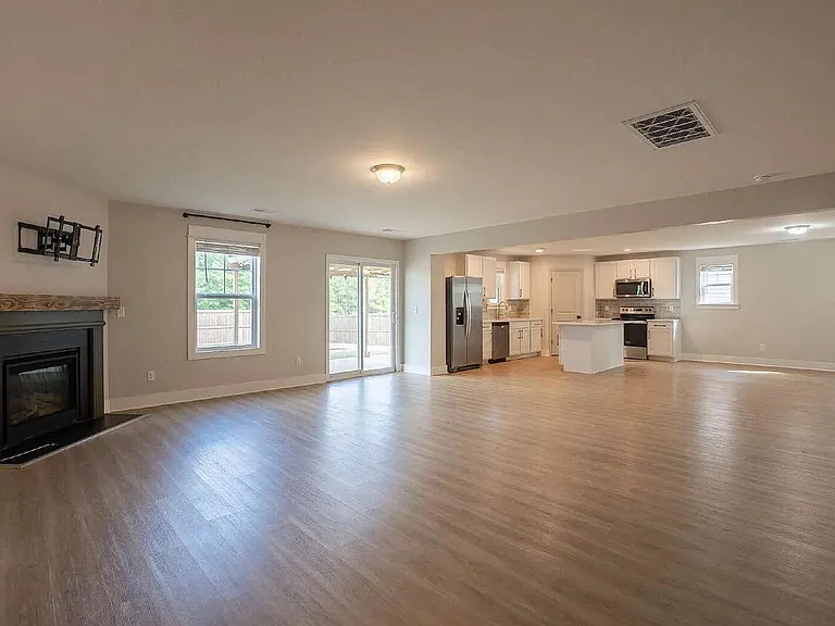 244 Savannah Wood Rd — Photo 21