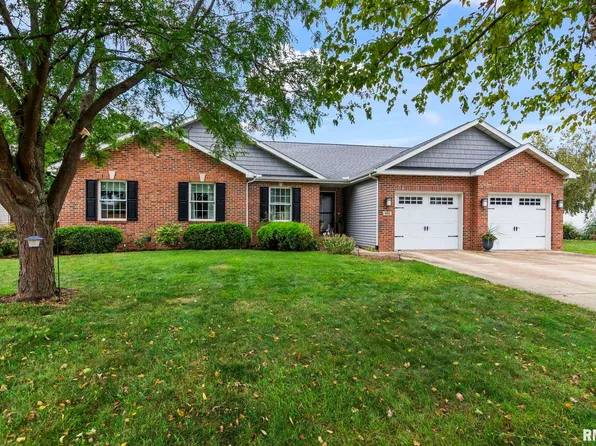 681 Pheasant Run, Sherman, IL 62684