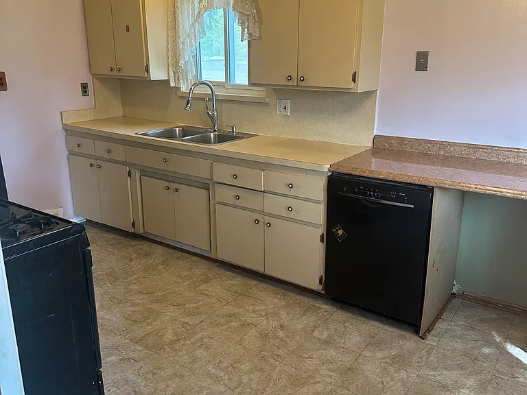 32780 Greenbriar Ave — Photo 11