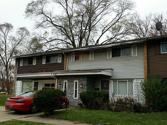 3rd image of 13640 S Wallace Ave