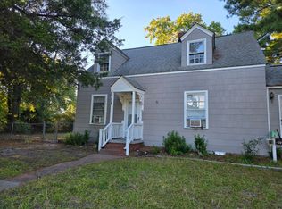 4102 Race St #1, Portsmouth, VA 23707