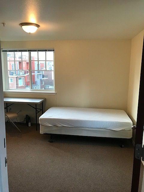 1st image of 210 13th Ave E APT A4