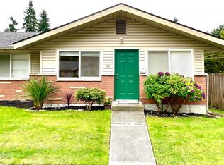 8814 236th St SW UNIT 18, Edmonds, WA 98026