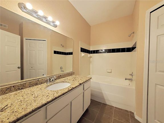4th image of 6029 Westgate Dr APT 712