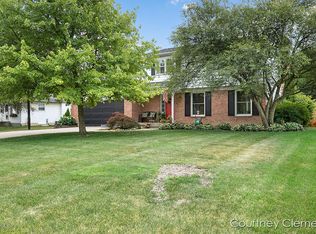 2150 Tremont Blvd NW, Grand Rapids, MI 49504