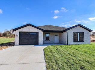 290 Clover Cres, Paducah, KY 42003