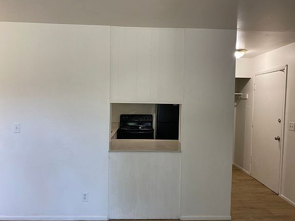 3rd image of 145 S 600 E APT 18