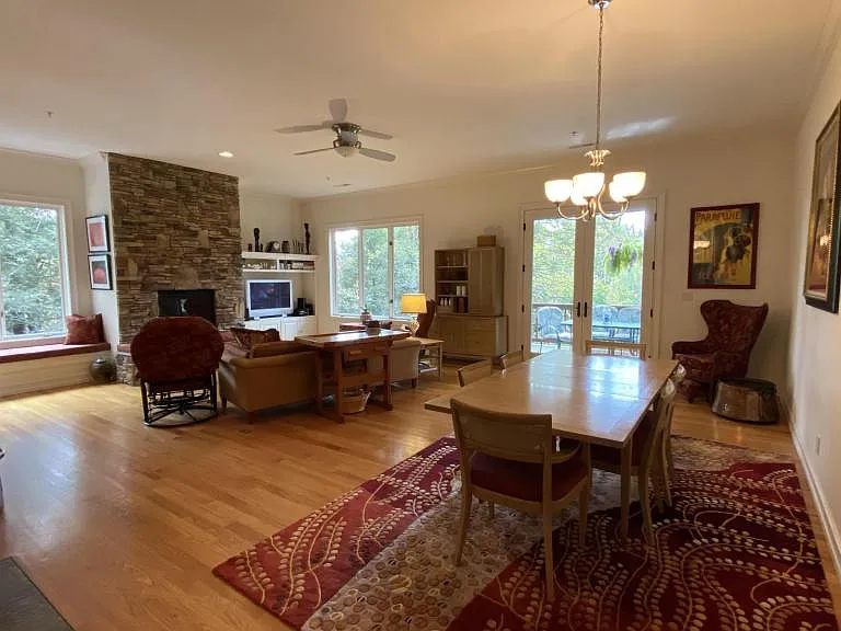31 Ridgetop Cir #101 — Photo 8