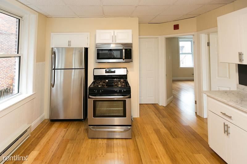 64 Lubec St. #1R Boston - East Boston Shared Unit Photo 4