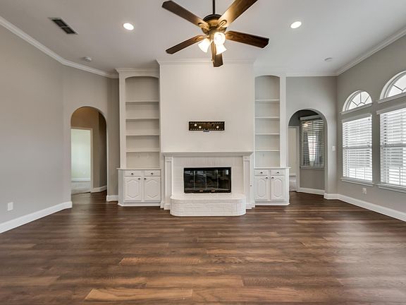 3rd image of 2409 London Dr