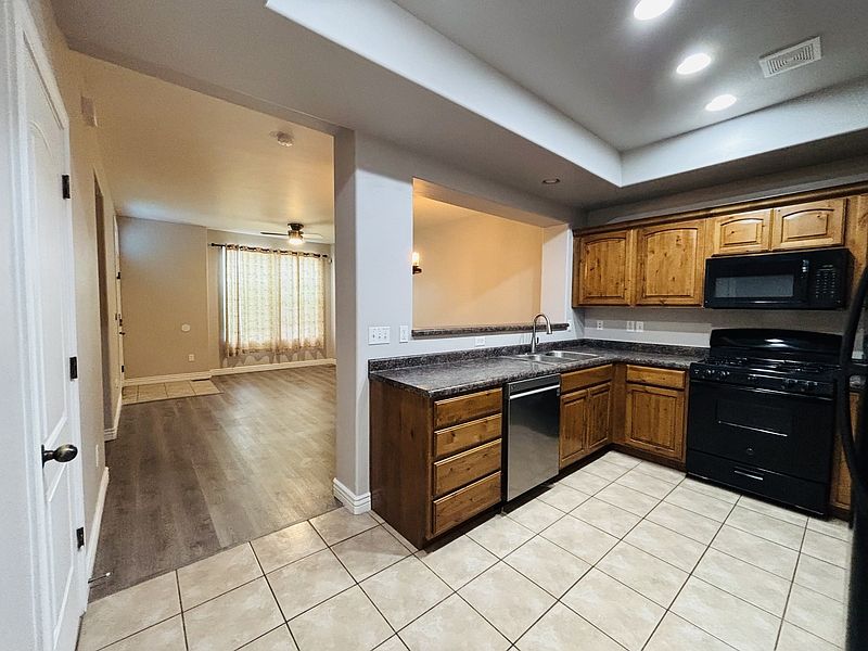 1st image of 4518 W Cave Run Ln #4518