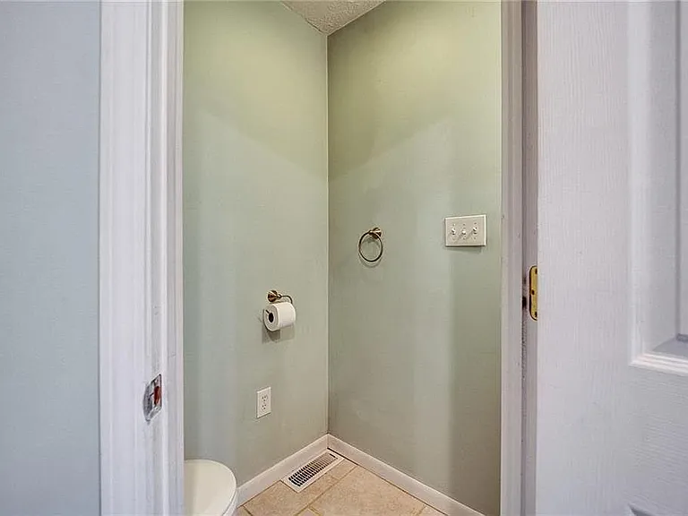 5159 Carrollton Ave — Photo 12