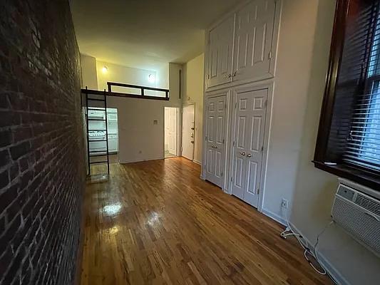 Rented by Corcoran | media 16