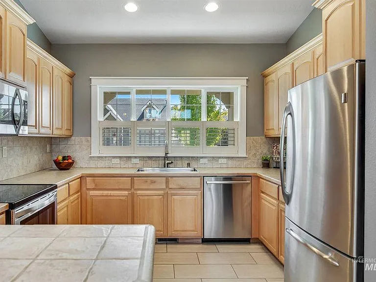 11142 W Goldenspire Dr — Photo 7