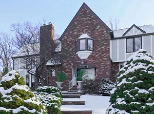 62 Glen Eagles Dr, Watchung, NJ 07069