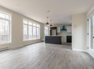 40 Nelson St, Bangor, ME 04401