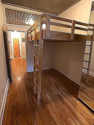 4th image of 230 W 16th St #1