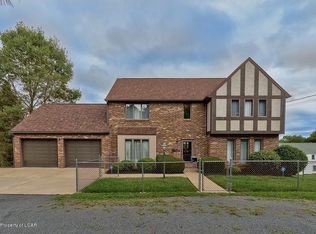 129 Lincoln Dr, Shavertown, PA 18708