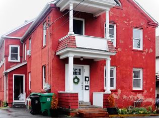 23 Pearl St FLOOR 1, Chicopee, MA 01013