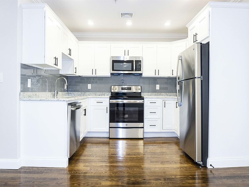 75 Morris St. #1 Boston - East Boston Shared Unit Photo 3