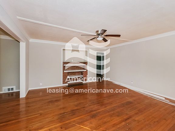 1435173_004_wm_-_living_room_13160772.jpg