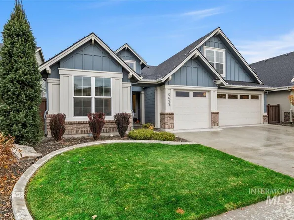 5699 N Fairborn Ave, Meridian, ID 83646