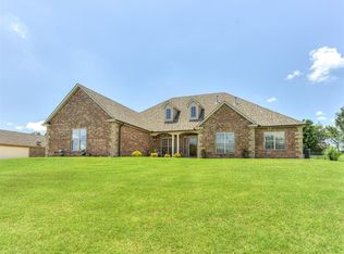 559 Silver Tree Cir, Choctaw, OK 73020