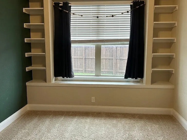 1120 Haskell Dr — Photo 21