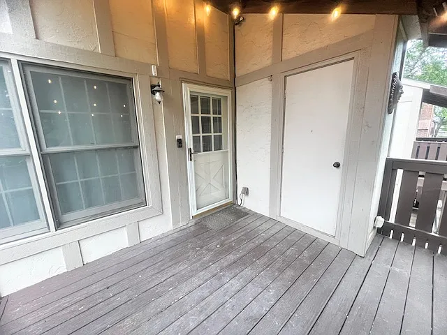 1450 S Webb Rd #422 — Photo 14