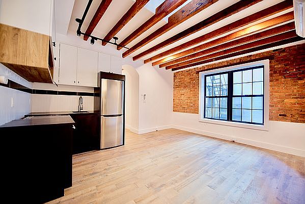 1st image of 152 W 49th St #5EL