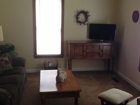 5th image of 327 N Center St #2