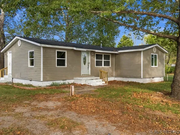 754 S Cedar St, Kellyville, OK 74039