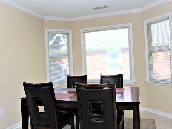 5th image of 142 Medicine Bend Dr