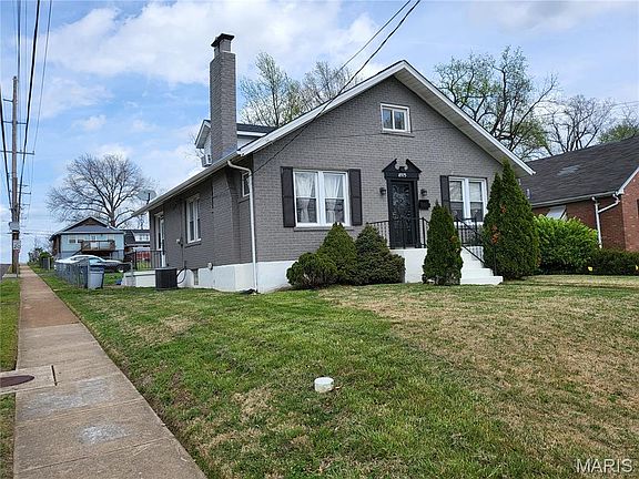 3rd image of 8975 Burton Ave