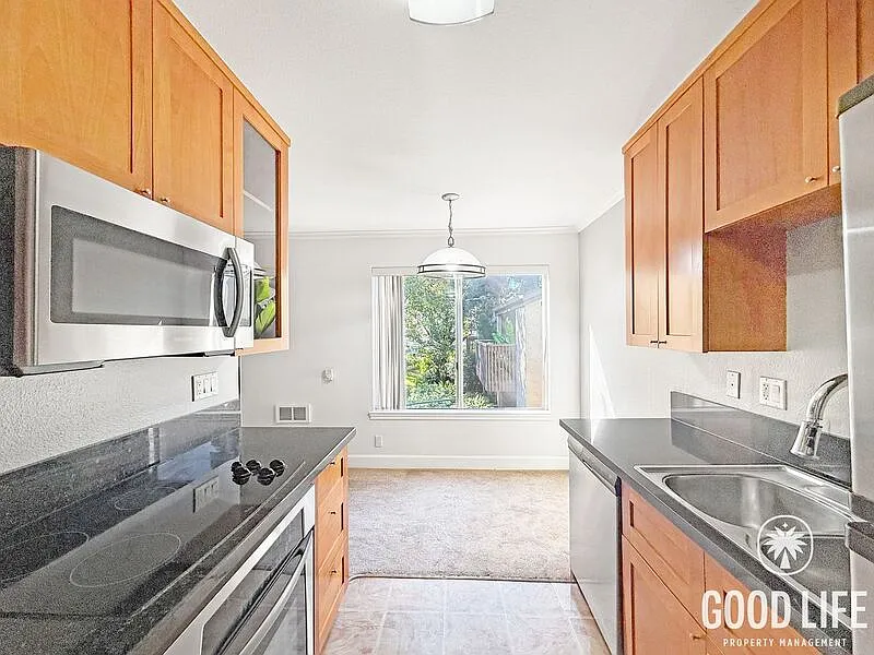 Studio, 1.0 bath, 504 sqft, $2,300 — Photo 4