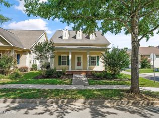 100 Forestberry St, Oak Ridge, TN 37830