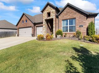 1514 Crestwood Hills Ln, Cave Springs, AR 72718