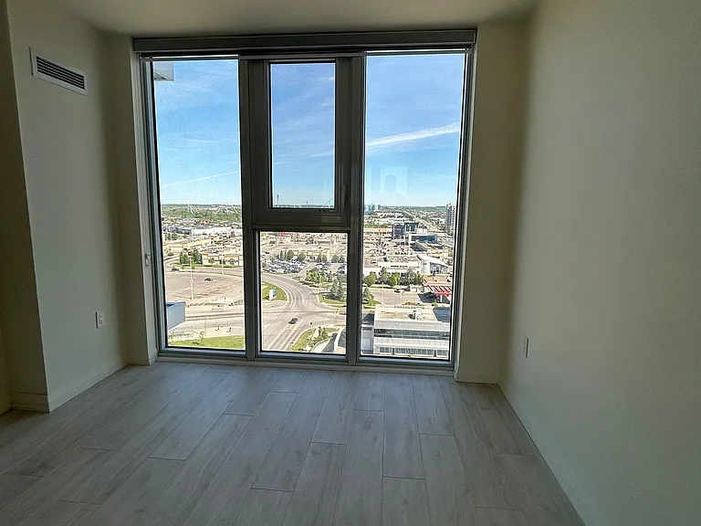 27 Korda Gate #408 — Photo 16