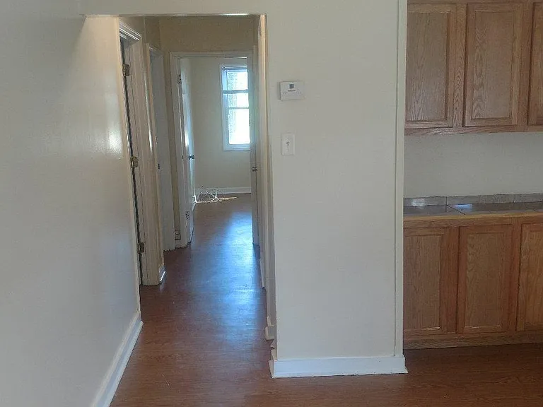 14 Arthur Cir — Photo 2