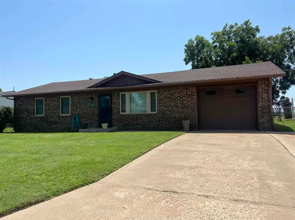 129 Mill Rd, Tonkawa, OK 74653