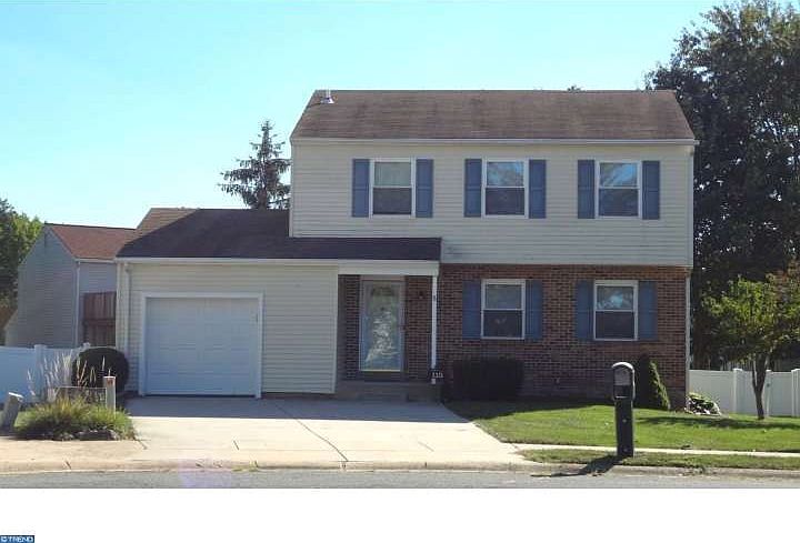 1st image of 115 N Dover Ct