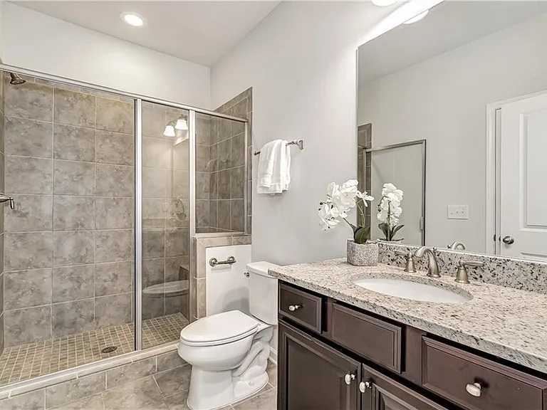850 Grove Valley Dr — Photo 6