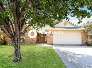 449 Cambridge Dr, Saginaw, TX 76179