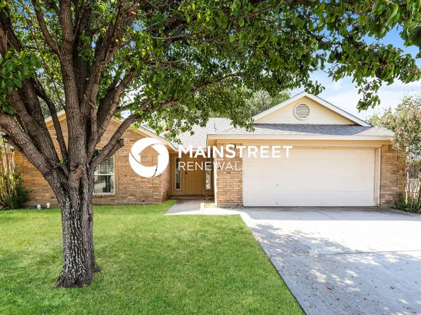 449 Cambridge Dr