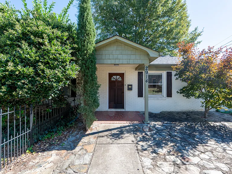 2914 Georgia Ave — Photo 2