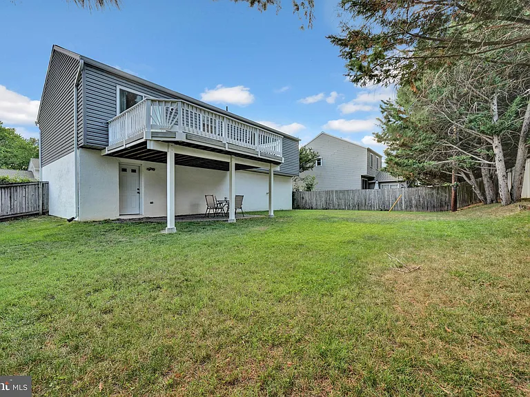 350 Long Meadow Way — Photo 27