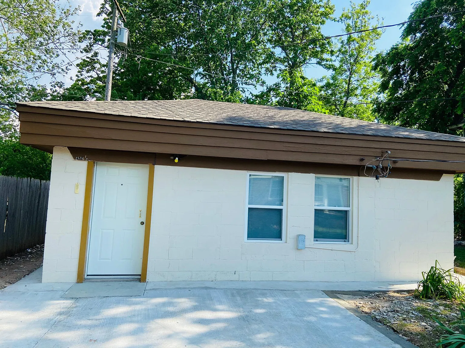 1 bed, 700 sqft, $950 — Photo 1