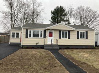 138 Easton Ave, Warwick, RI 02888